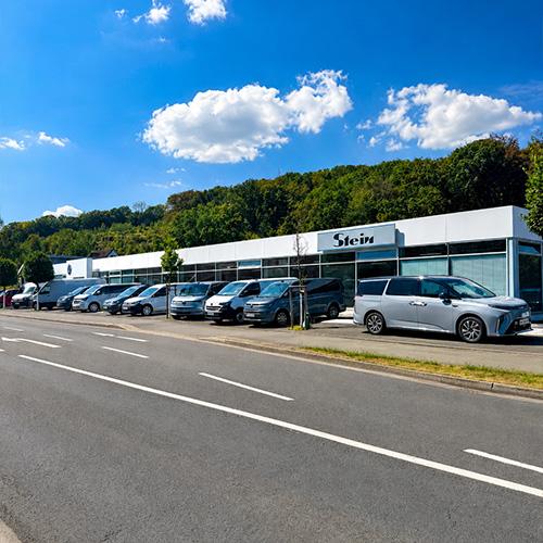 showroom-image-main