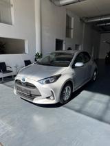 Toyota Yaris Hybrid Comfort ACC/Kamera/Carplay - Toyota Yaris Gebrauchtwagen in Stuttgart