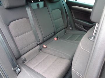 Volkswagen Passat Variant - 8