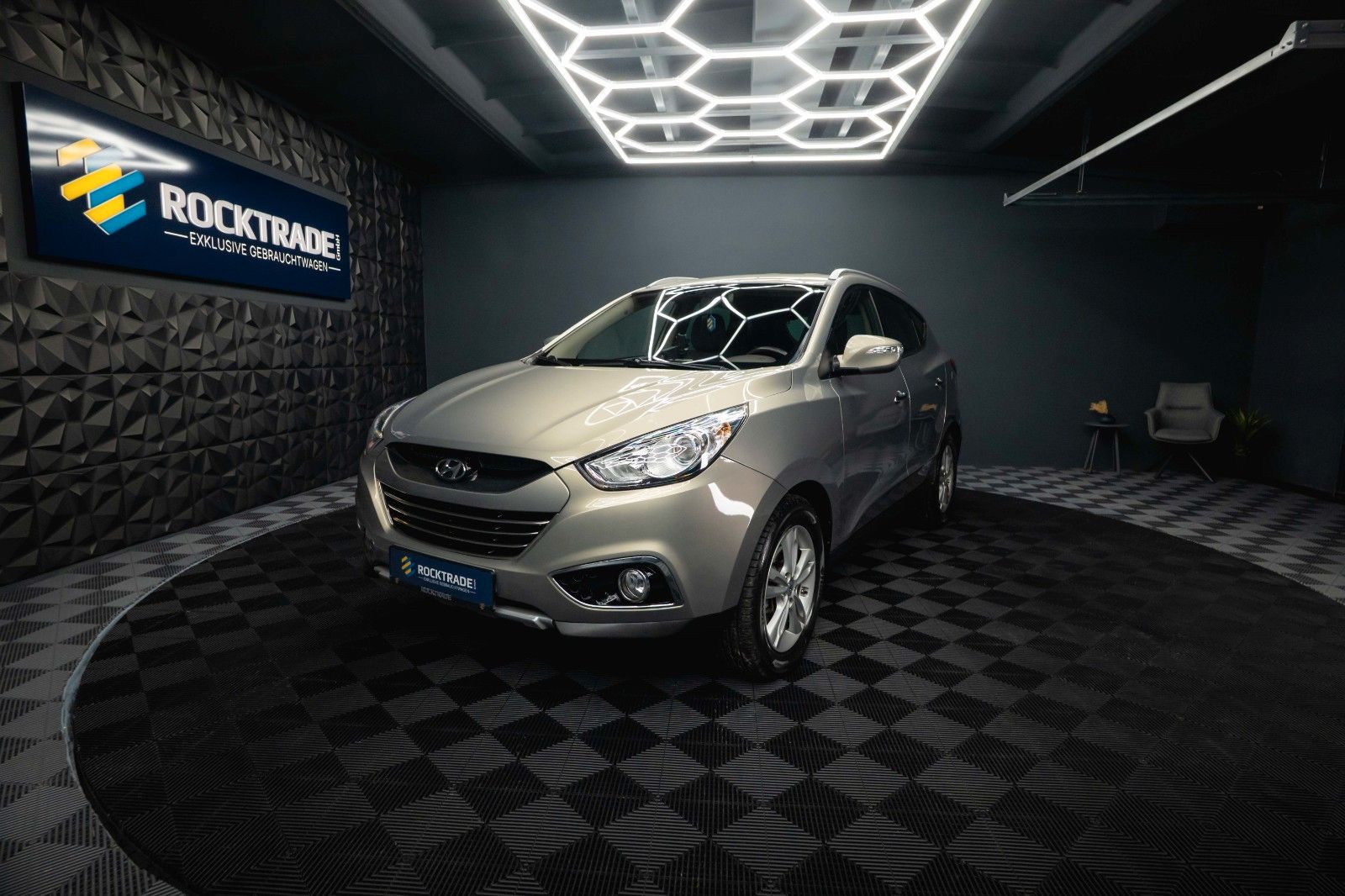 Fahrzeugabbildung Hyundai ix35 Premium AWD Autom. *Kamera*Navi*TÜV Neu*LED