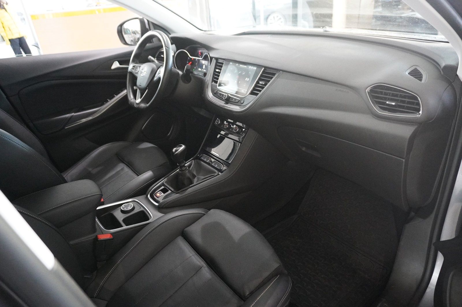 Fahrzeugabbildung Opel Grandland 1.5D ELEGANCE NAVI/LED/KAMERA/SPORT/SH