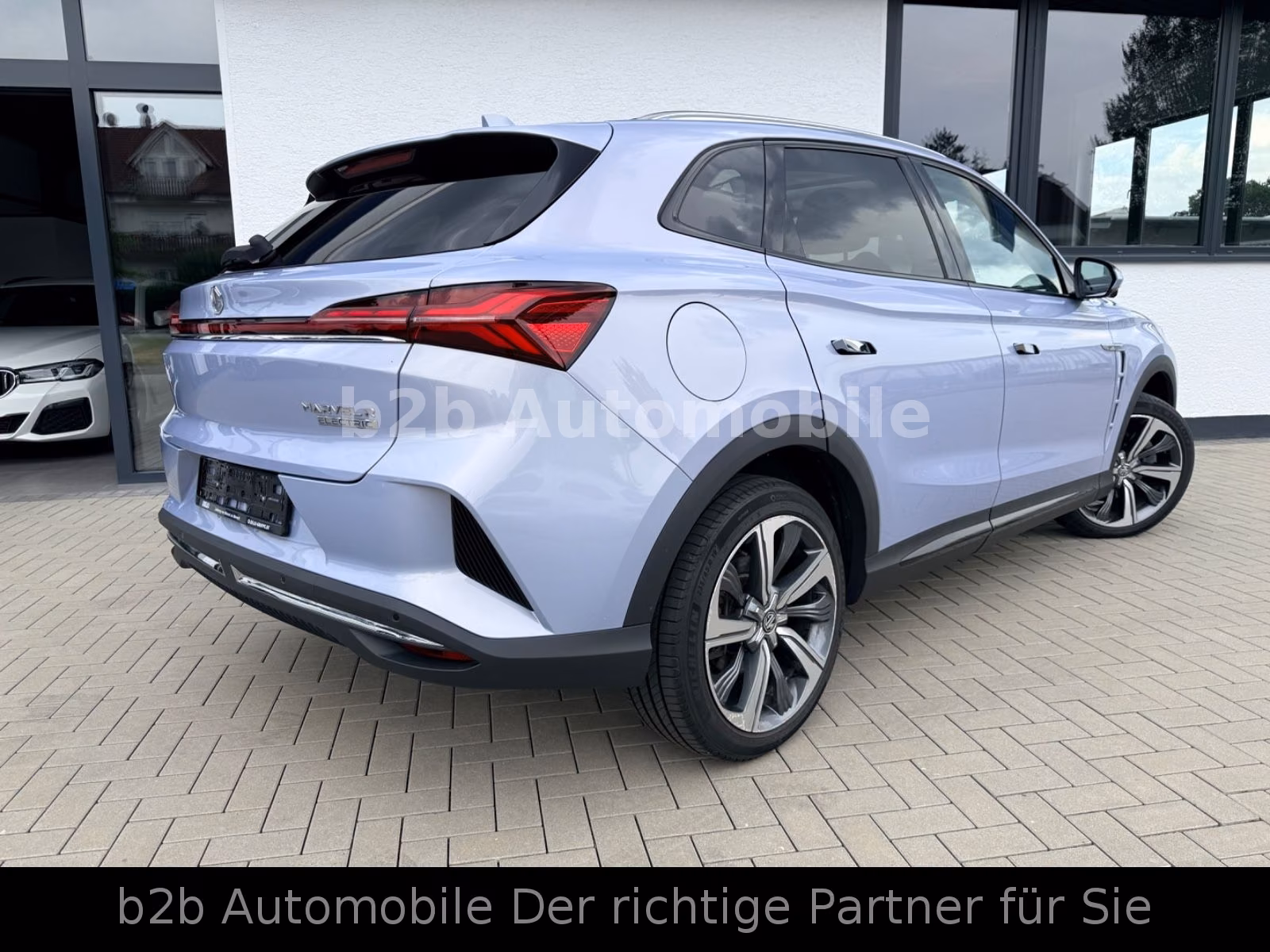 MG MARVEL R LUXE / PANORAMIQUE / CUIR / LED / 360° / KEY / ALU | 179 ch | BVA | HAYON ÉLECTRIQUE | PACK SPORT | RÉGLAGE ÉLECTRIQUE DES SIÈGES AVEC FONCTION MÉMOIRE