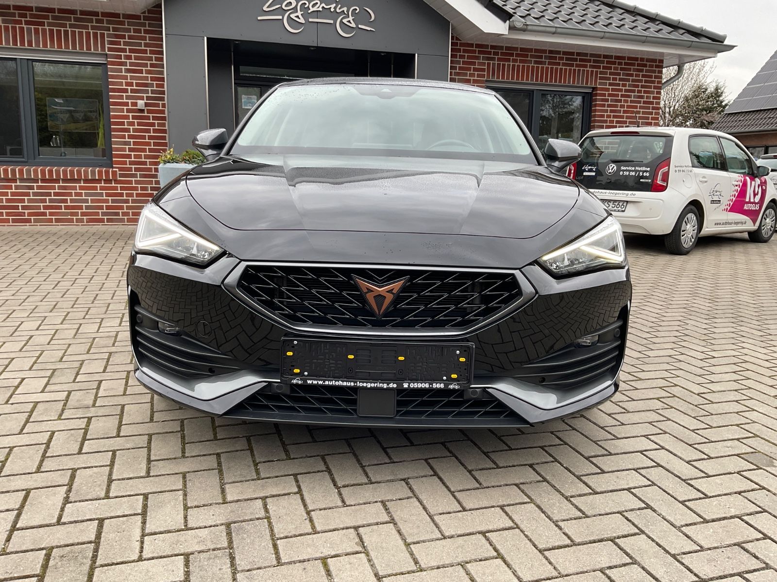 Fahrzeugabbildung CUPRA Leon 1.5 eTSI 110kW DSG,Kamera,Navi,LED,Carplay