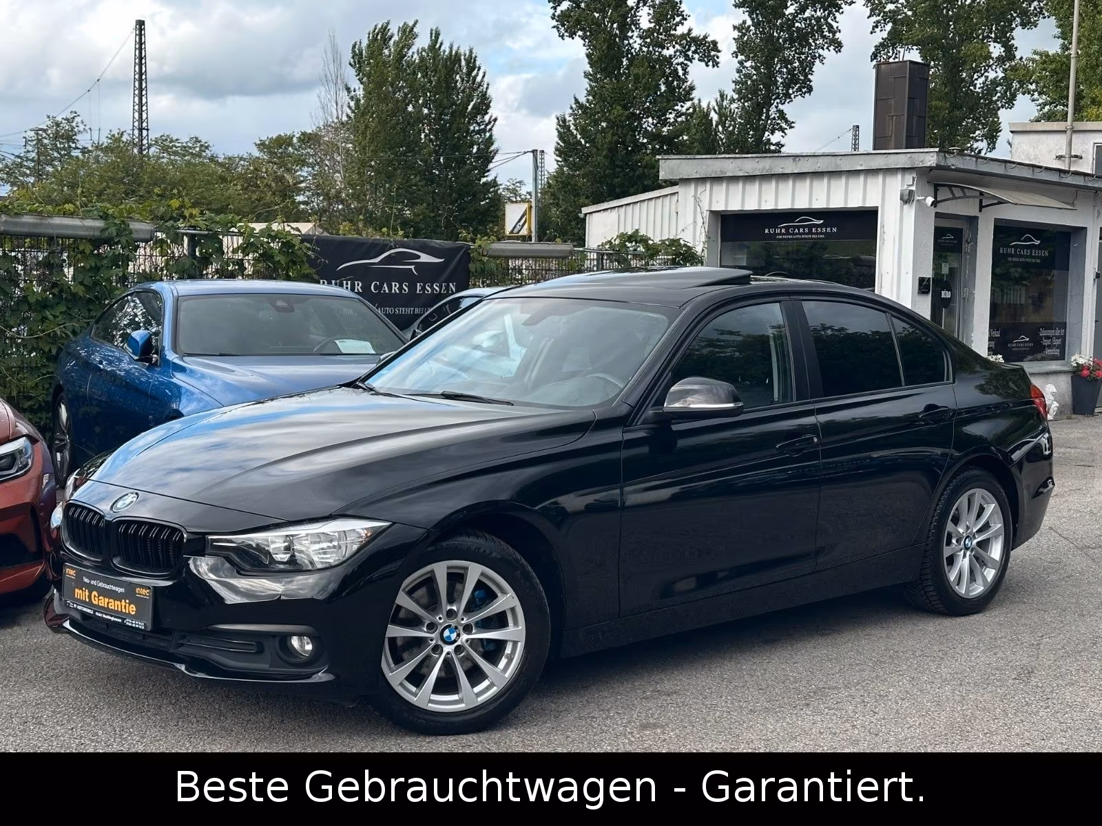 BMW 320i Aut. Advantage * NAVI * SCHIEBEDACH * TOP *