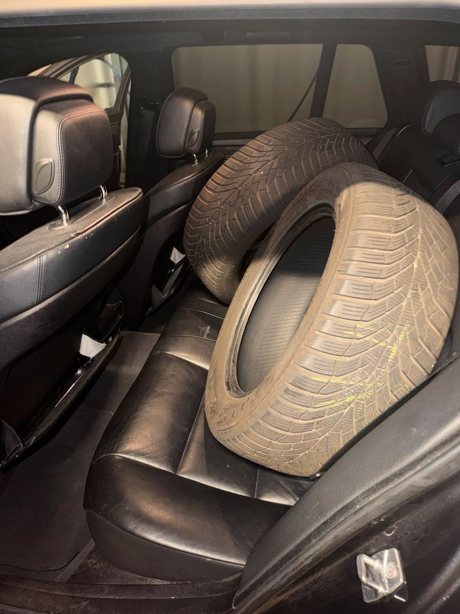 BMW 520 2011 — photo 8