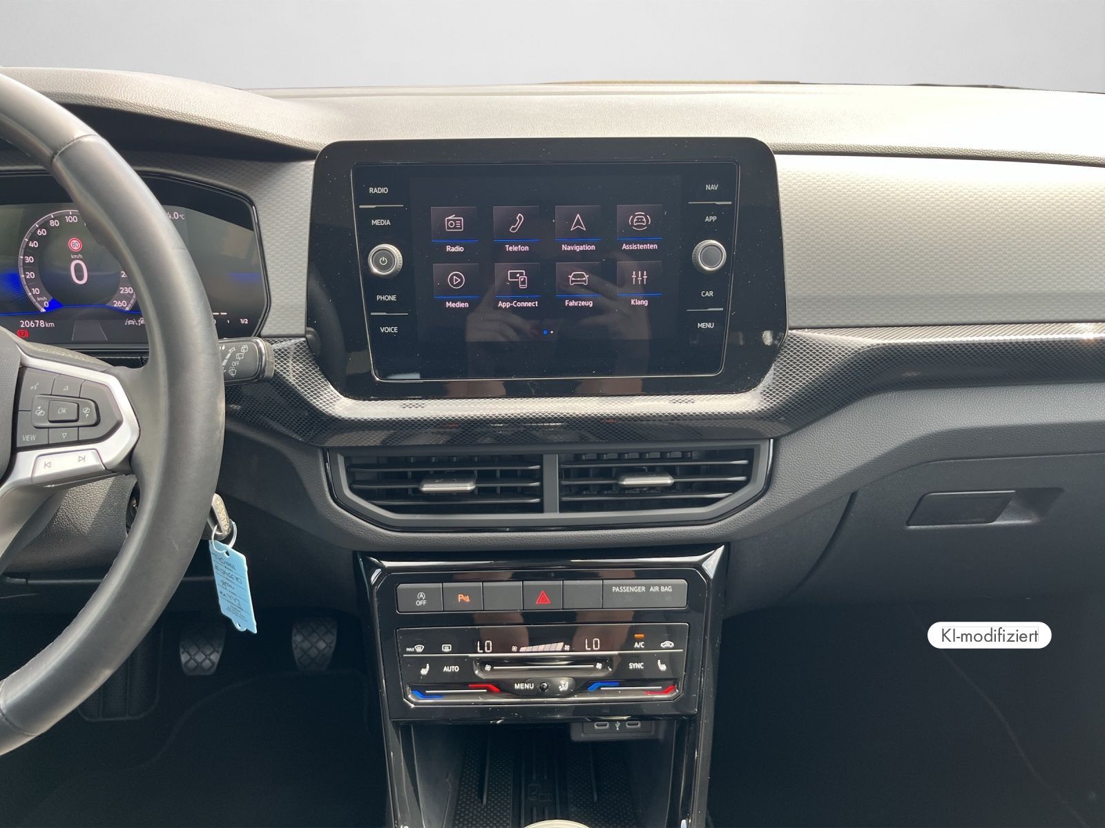 Volkswagen T-Cross - Bild 12