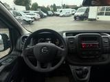 Opel Vivaro B Kasten Kombi Combi L1H1 2,7t mit AHK - Opel Vivaro 9-Sitzer