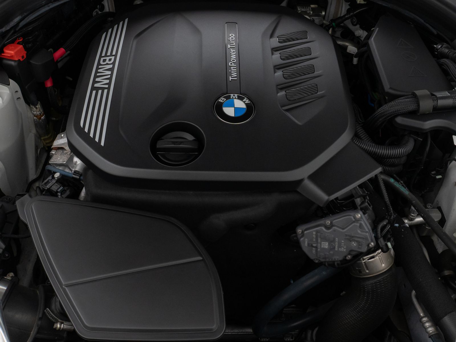 Fahrzeugabbildung BMW 520d Luxury Line Panorama Kamera HUD DAB HiFi