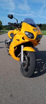 Suzuki SV 650 S - SUZUKI SPORTLER 650 SV