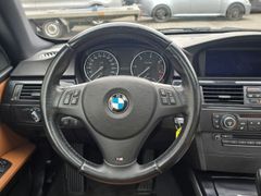 Fahrzeugabbildung 320 d Coupe DPF Navi Leder Soundsystem Xenon Kur