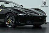 Ferrari Roma Spider Carbon-LED/Passenger/NeckWarmer/360K - Ferrari in Mannheim