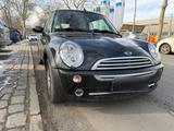MINI Mini Cooper Cabrio 1,6 sidewalk - MINI Cooper Cabrio: Sidewalk