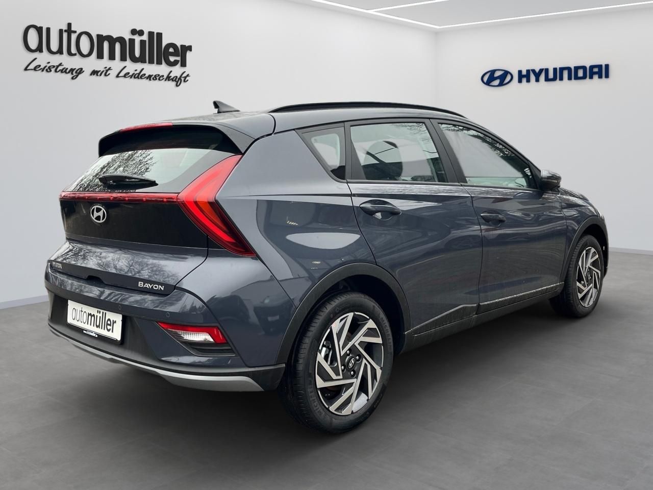 Fahrzeugabbildung Hyundai BAYON TREND *Komfortpaket* *KLIMAA*CARPLAY*NAVI*