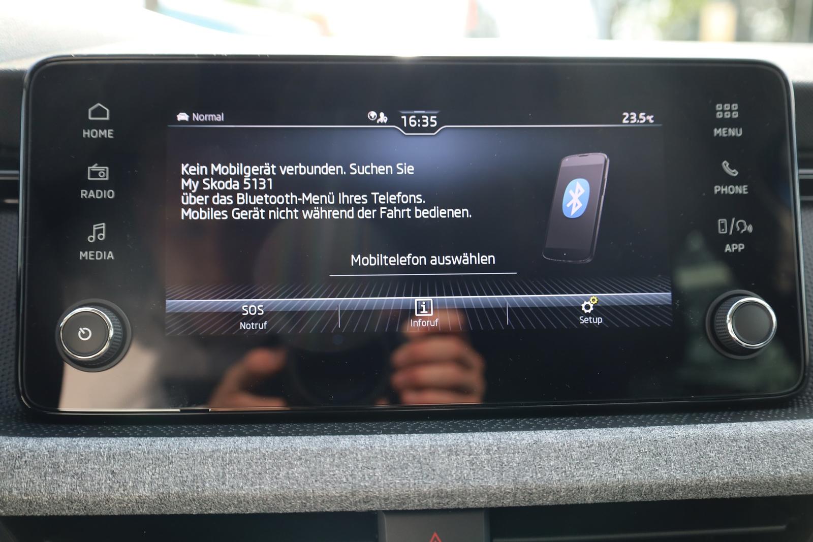 Skoda Kamiq 1.0 TSI DSG LED Kamera AHK Sitzheizung
