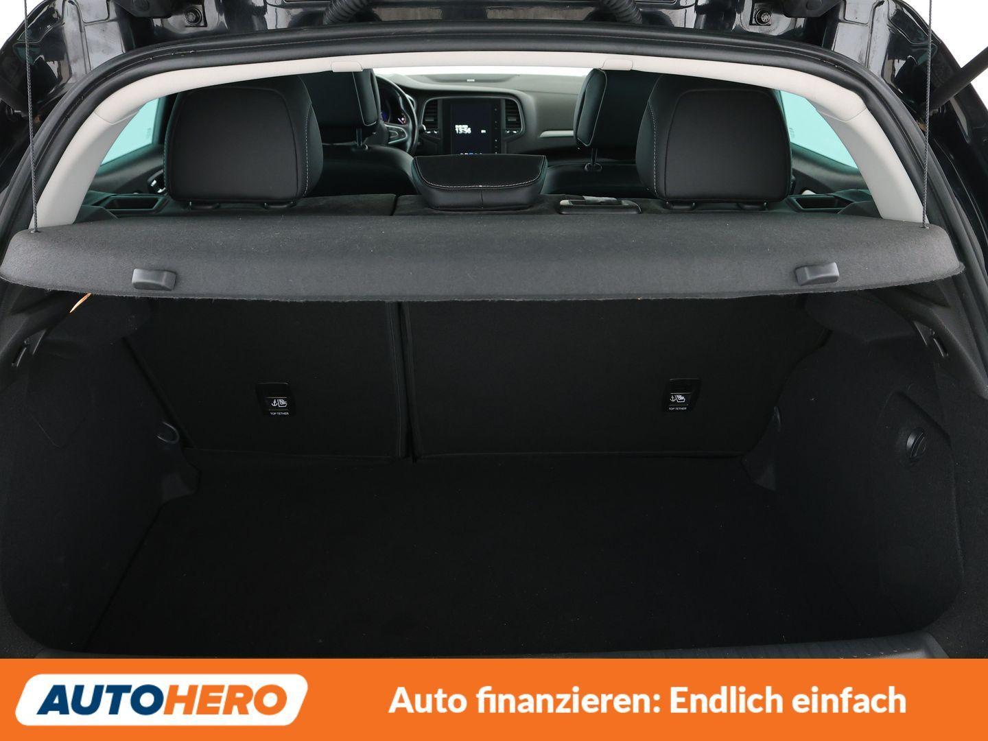 Renault Megane 1.3 TCe BOSE-Edition *NAVI*ACC*PDC*SHZ*