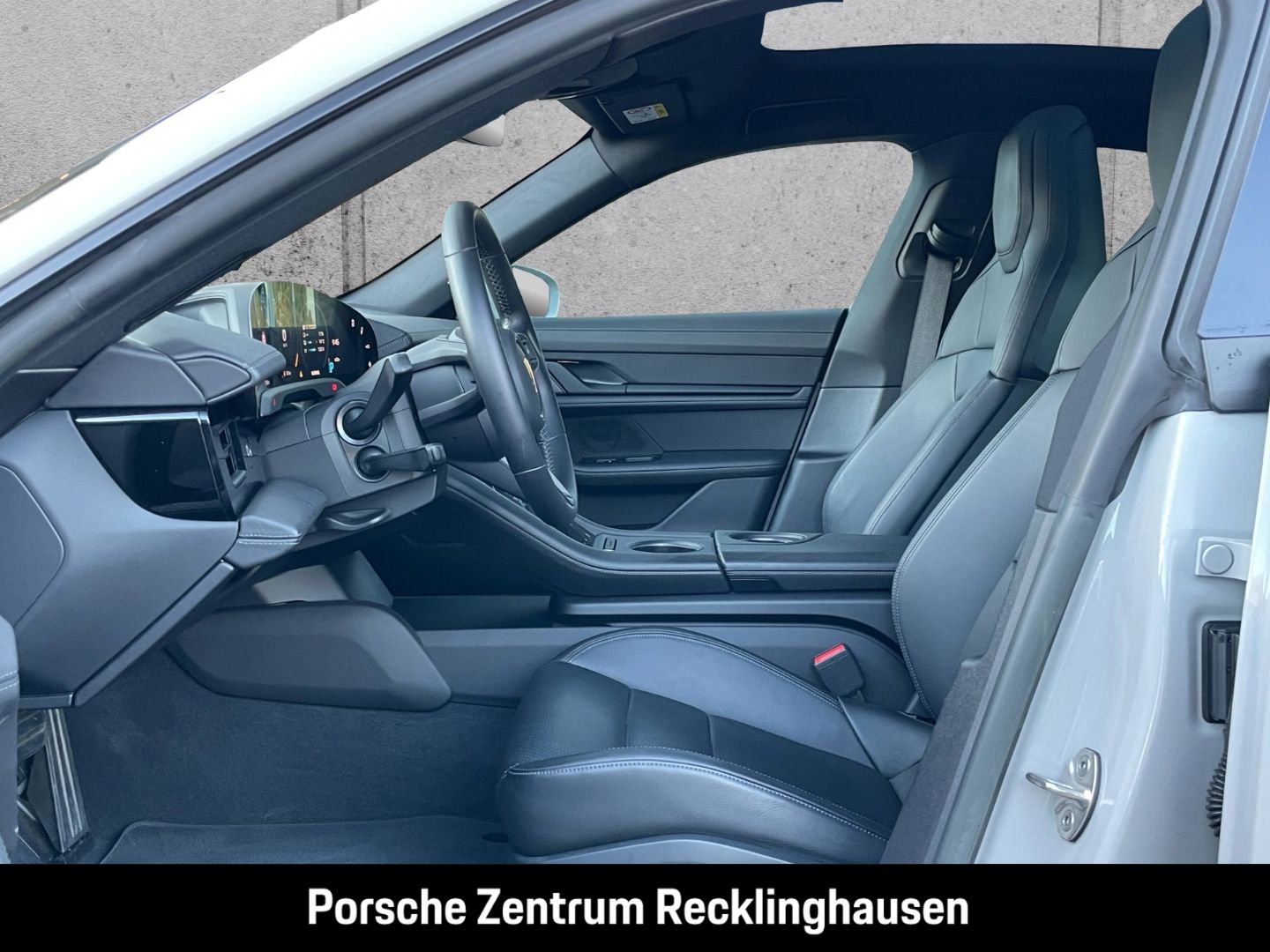Porsche Taycan Surround-View BOSE Luftfederung 20-Zoll foto 4