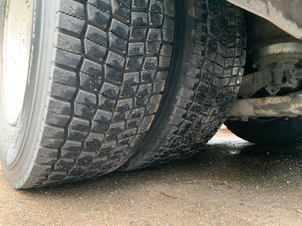 Fahrzeugabbildung DAF FAN CF75 Rohr Tankwagen