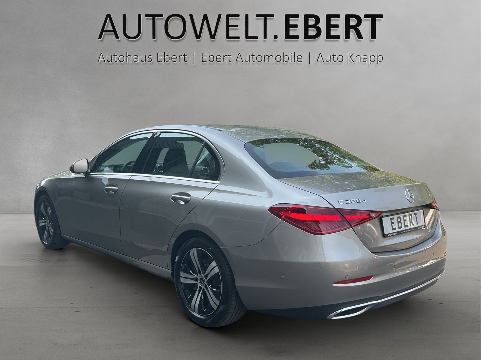 Fahrzeugabbildung Mercedes-Benz C 300 d Avantgarde GSD Standhzg HUD Kamera LED