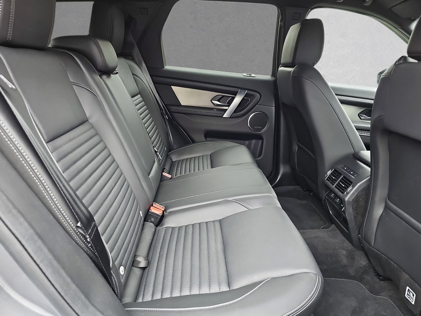 Land Rover Discovery Sport - Bild 6
