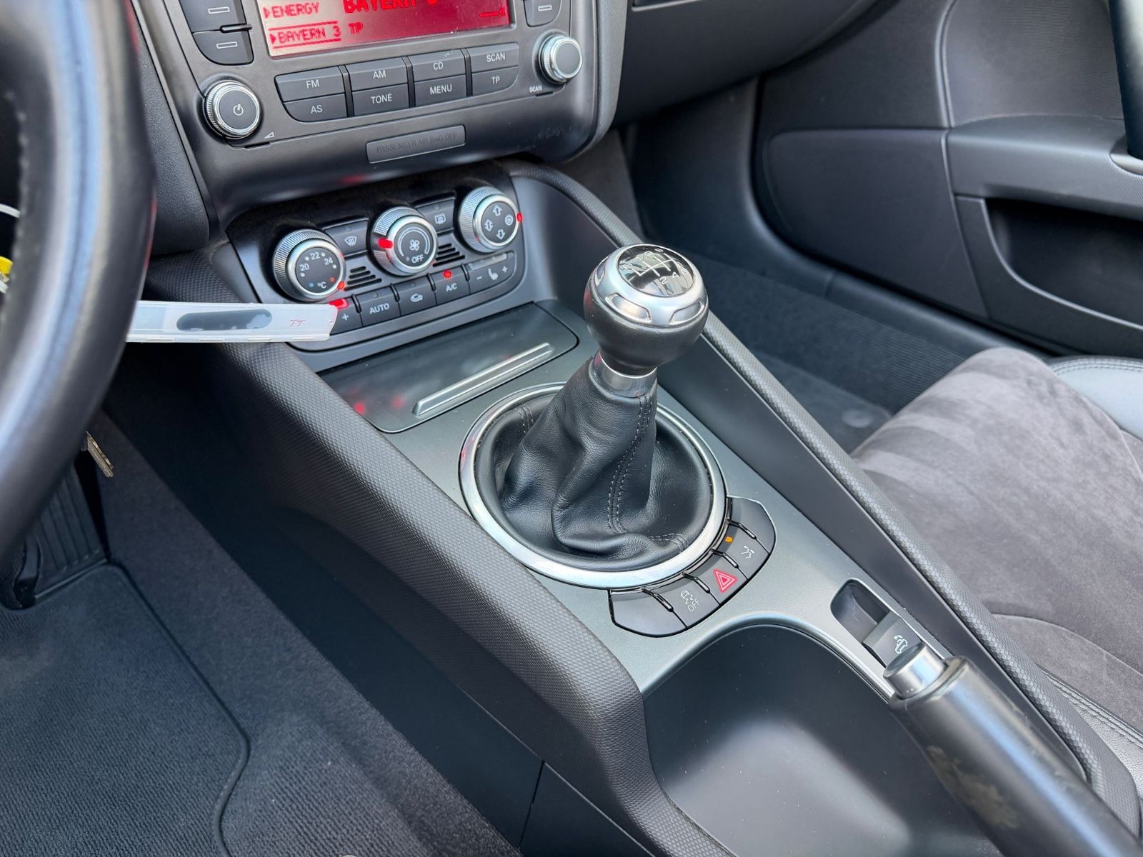 Audi TT 1.8 TFSI Roadster S-Line foto 21