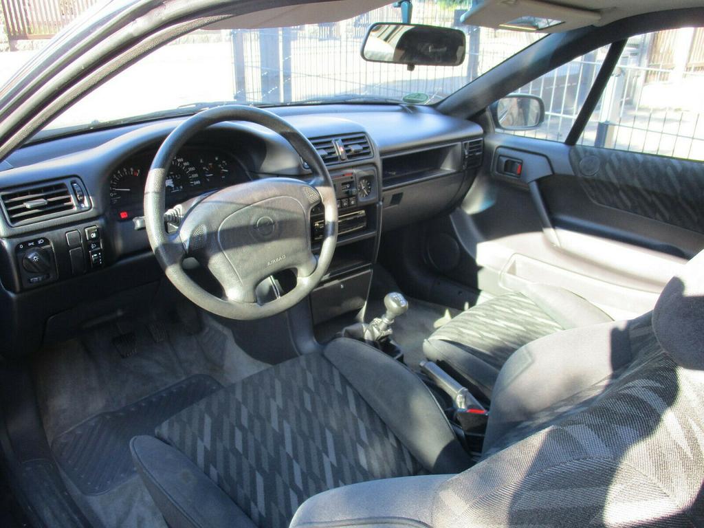 Opel Calibra