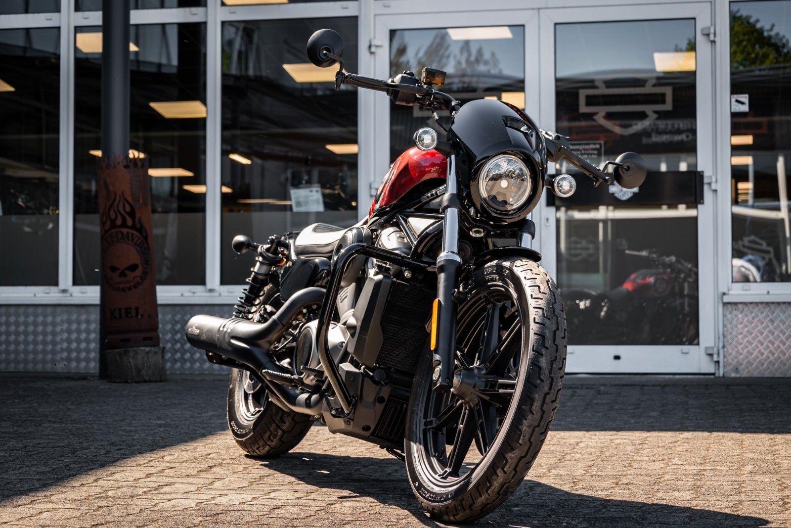 Fahrzeugabbildung Harley-Davidson Nightster RH975 - Jekill & Hyde -
