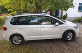 Volkswagen Touran 1.6 TDI SCR Comfort *NAVI*AHK*KAMERA*EU6* - Volkswagen Touran: Eu