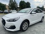 Hyundai i30 cw Select TÜV BIS 03.2026 - Hyundai i30 Gebrauchtwagen in Chemnitz