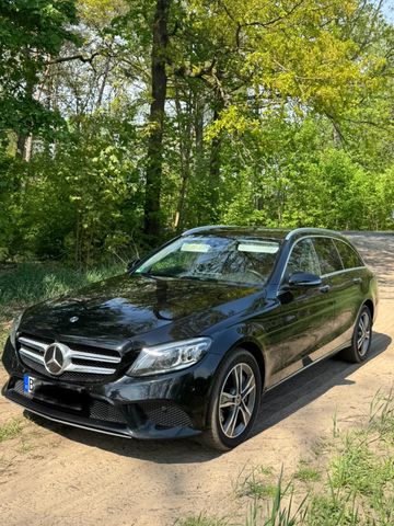 MERCEDES-BENZ C 300 d 4MATIC T Autom. -