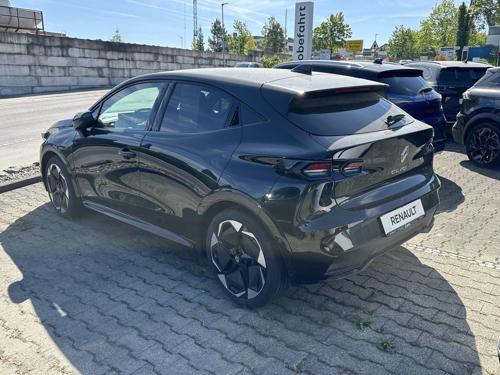 Fahrzeugabbildung Renault Clio Techno TCe 115 EDC
