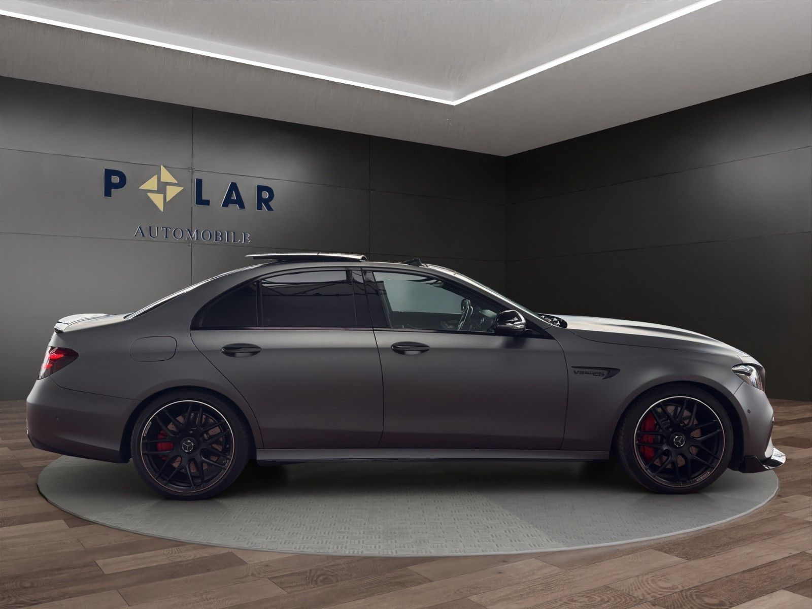 Fahrzeugabbildung Mercedes-Benz E63s AMG 4Matic+ Pano/Magno/SportAGA/Widescreen