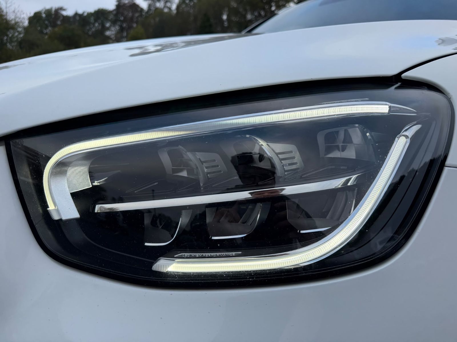 MERCEDES-BENZ GLC 300 de 4Matic AMG-PAKET/AHK/KAMERA – Foto 16