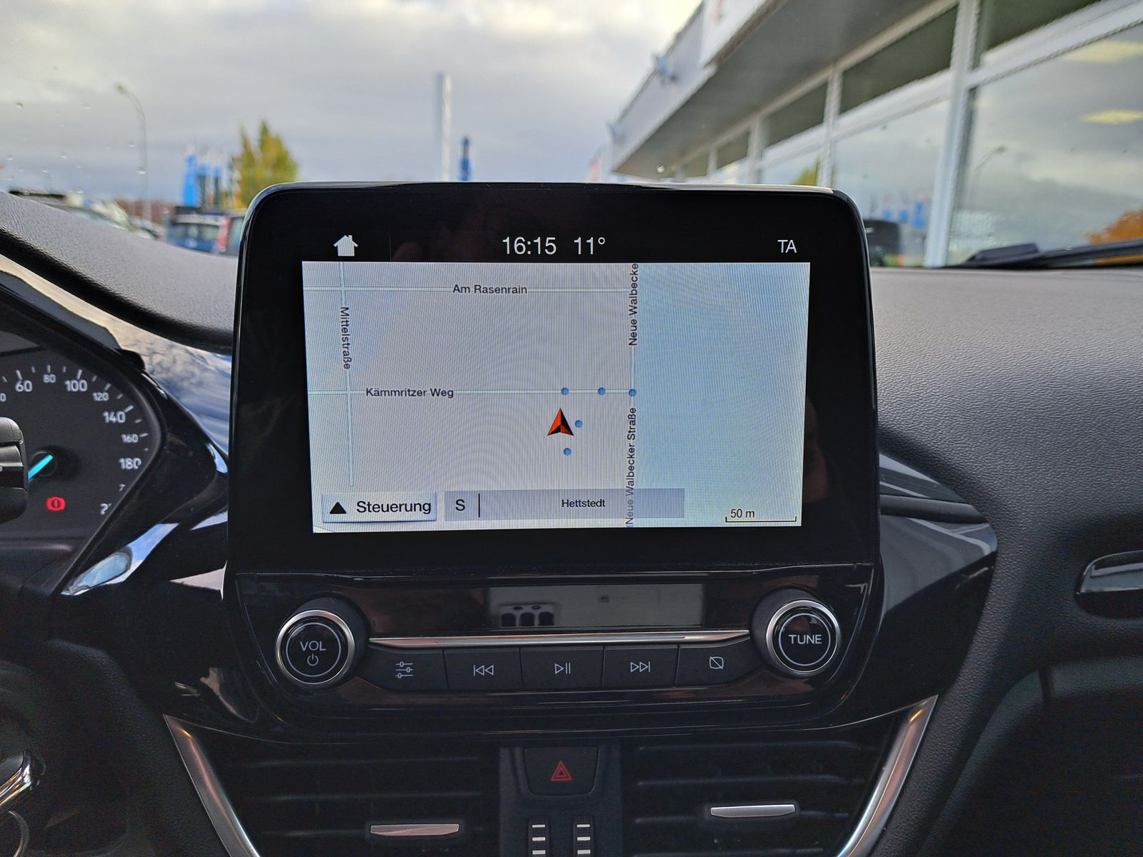 Fahrzeugabbildung Ford Fiesta Trend 86PS NAVI WINTERPAKET ALU PDC KLIMA