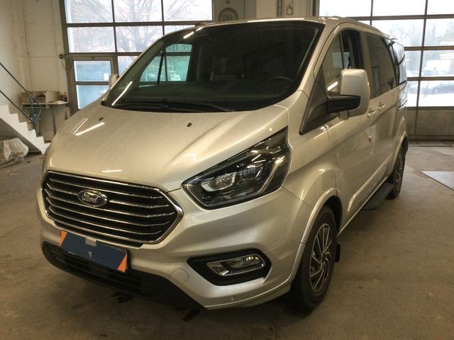 Ford TOURNEO CUSTOM TITANIUM X LEDER XENON AHK 8SITZE