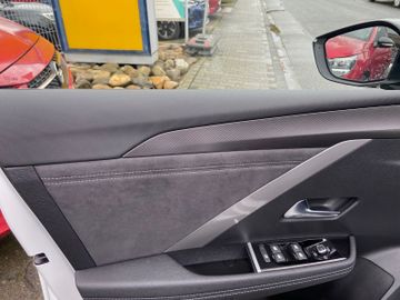 Opel Astra L 5tg  GSe Plug-in-Hybrid 225 PS AT8