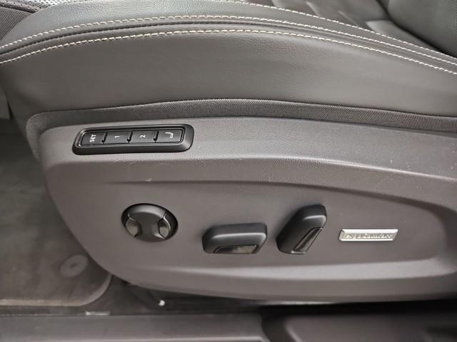 Volkswagen T7 Multivan Style ACC LEDER PANO HEAD UP DISPLAY