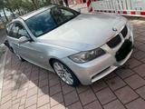 BMW E91 325i Kombi Silber M-Paket Top! - BMW 325 Gebrauchtwagen in Nürnberg