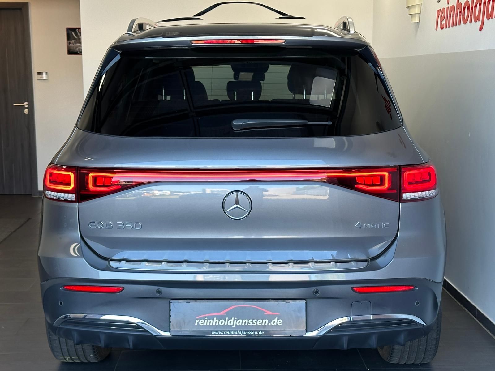 Mercedes-Benz EQB 350 4M AMG HUD Distronic Memory 360° Panor foto 3