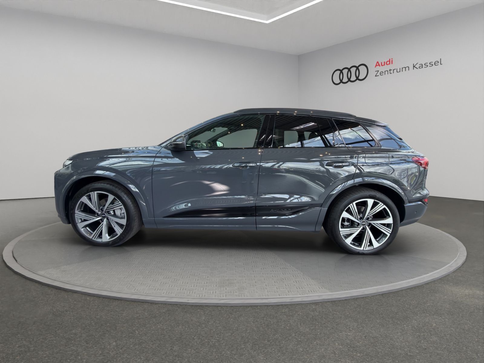 Audi Q6 SUV e-tron perf. S line Navi  Matrix AHK 360° imagem 3
