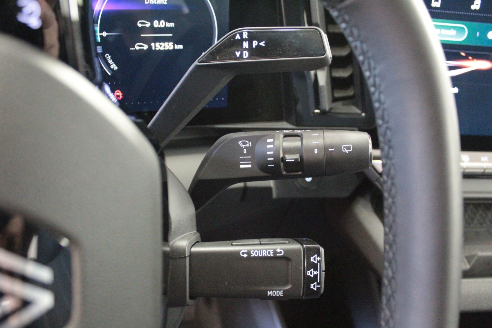 Fahrzeugabbildung Renault Megane E-Tech Electric Equilibre  boost charge
