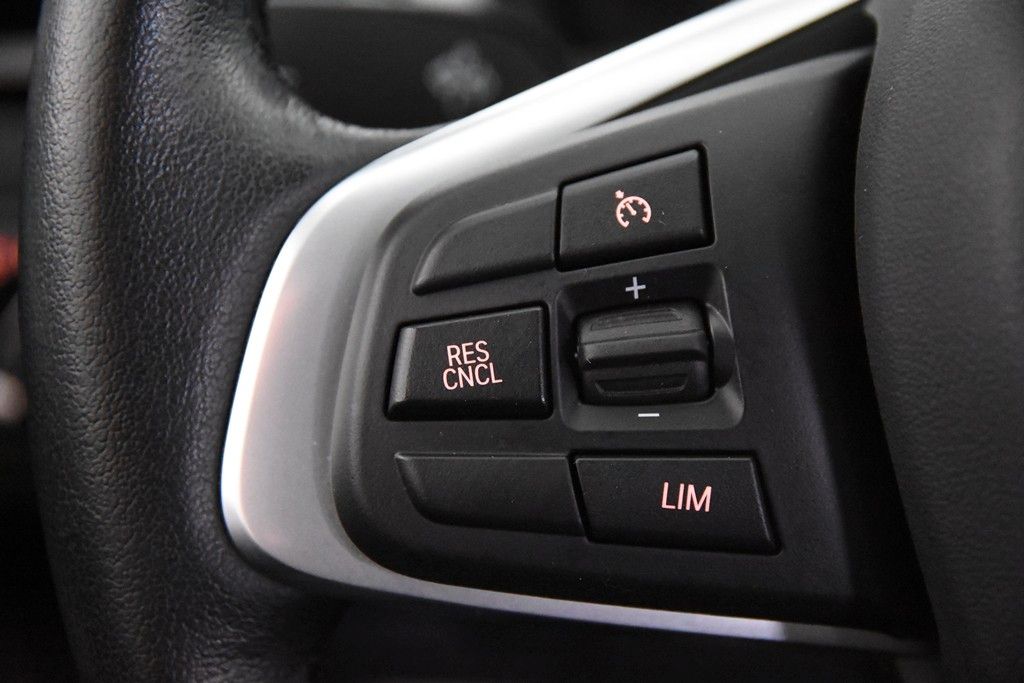 BMW X1 sDrive18i *1.Hand*Navi*Kamera*EHK* foto 11