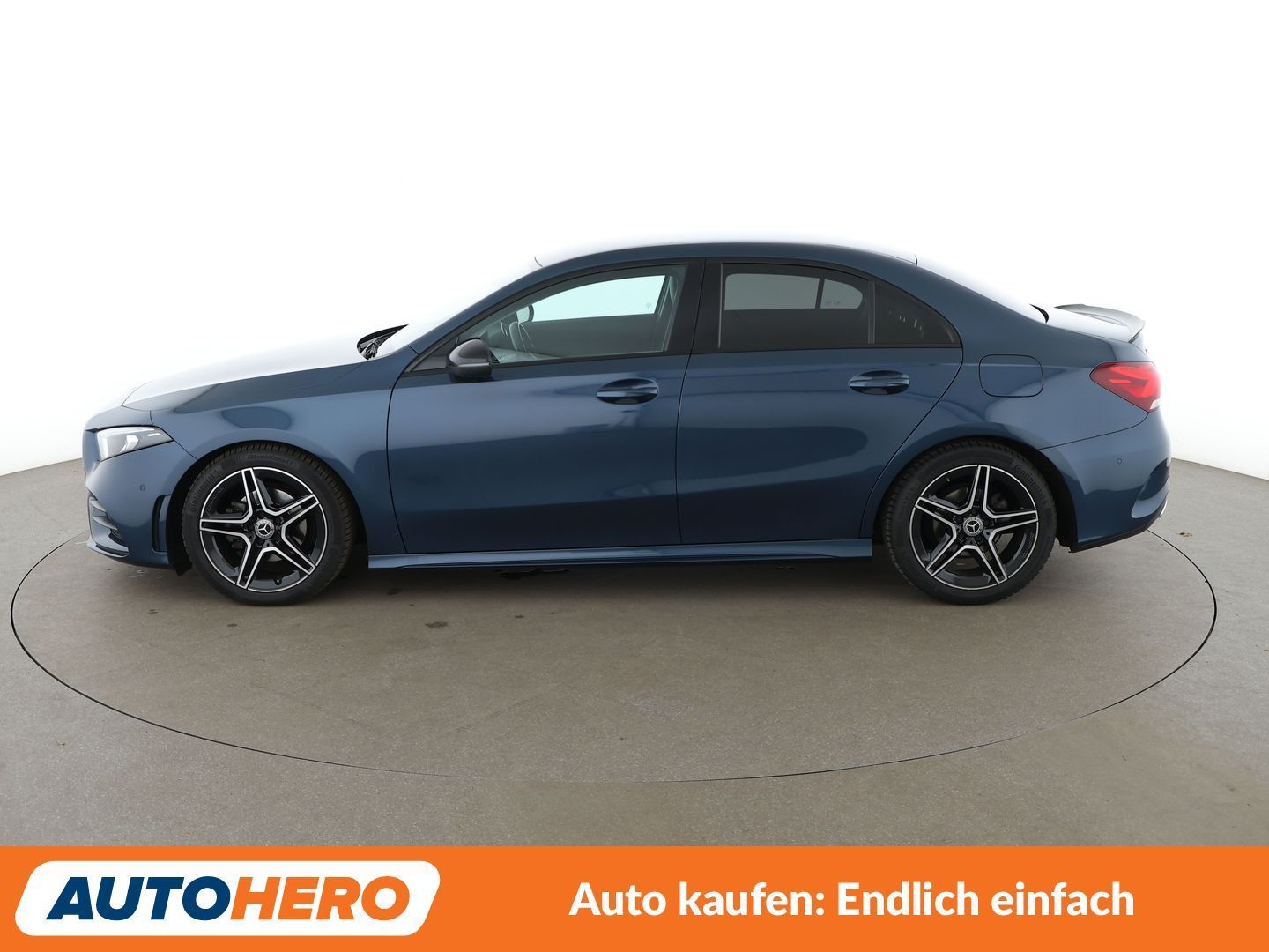 Mercedes-Benz A-Klasse Limousine A 180 AMG Line LED TEMPO CAM foto 3
