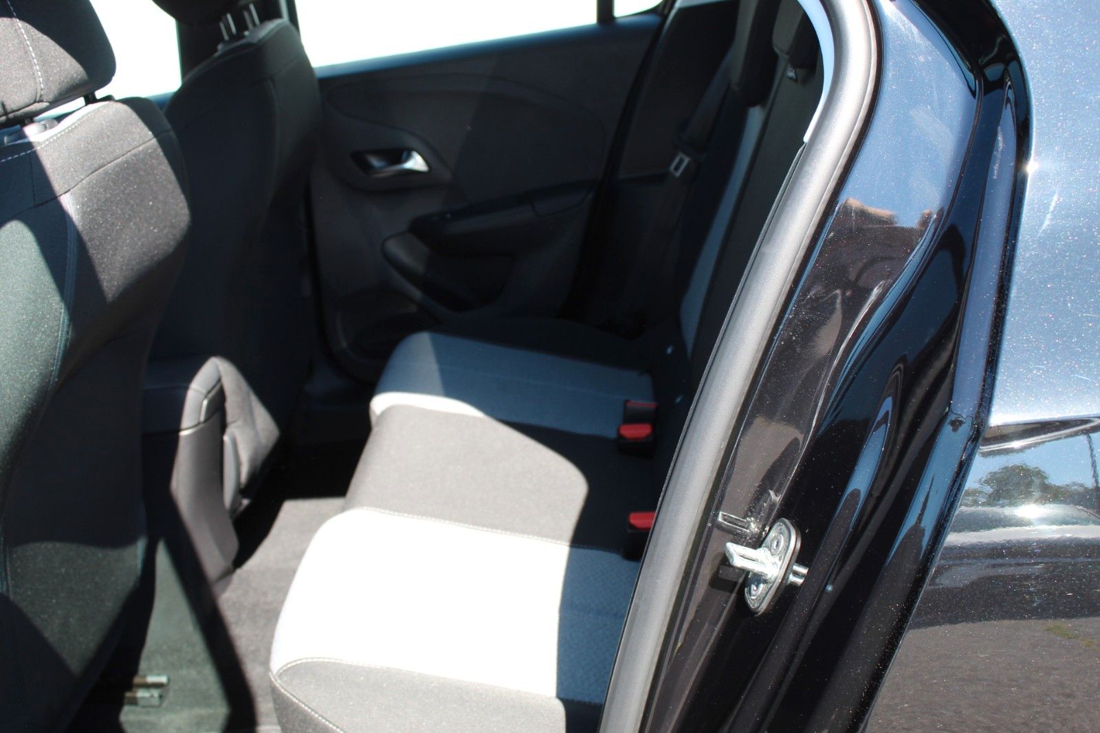 Fahrzeugabbildung Opel Corsa F Allw.*PDC*Kamera*Multimedia