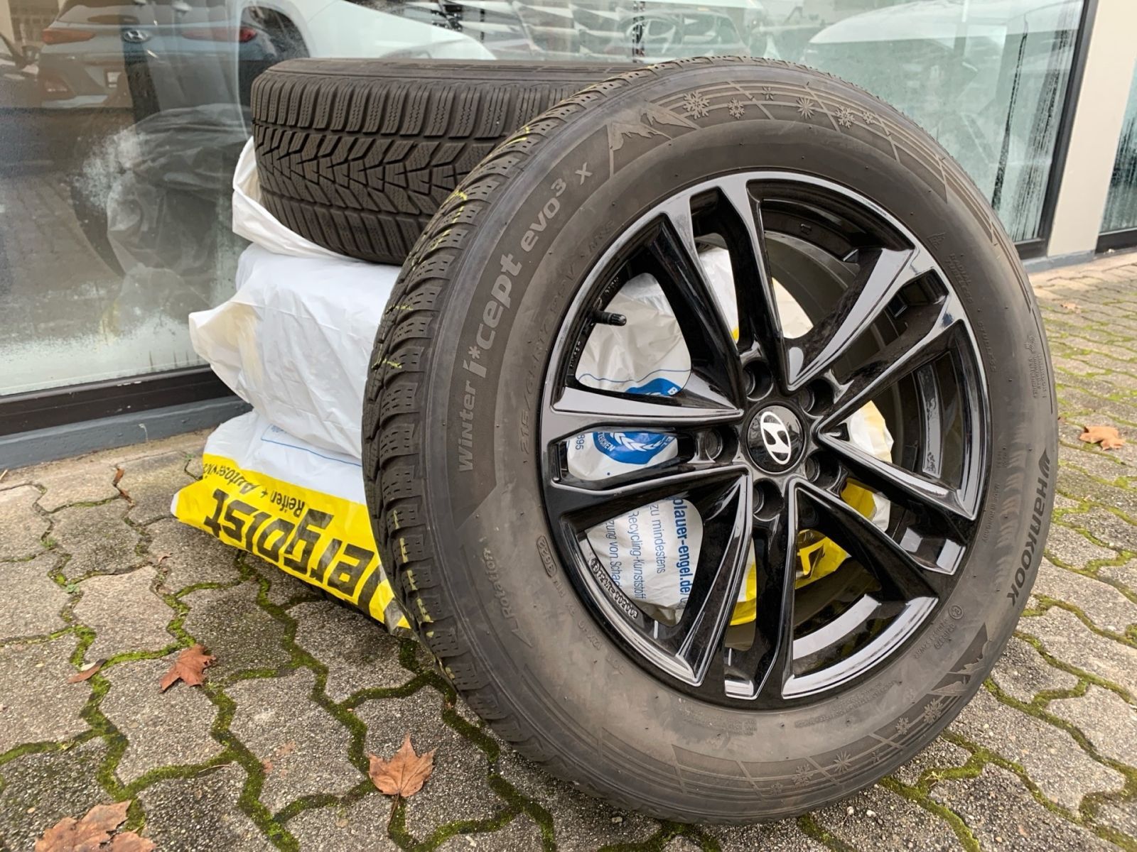 Fahrzeugabbildung Hyundai TUCSON 1.6 T-GDI Trend Plug-In Hybrid 4WD Krell