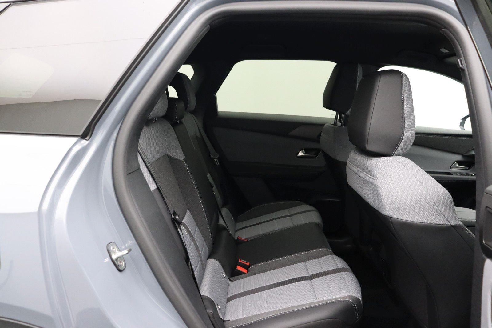 Fahrzeugabbildung Opel Grandland GS 1.2 48V Mild-Hybrid