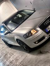 Audi 1.9 TDI Automatik | Panoramadach | TÜV 05/2028 - Audi A3 mit Diesel-Antrieb: Limousine, Automatik, mit Klimaautomatik, 1.9