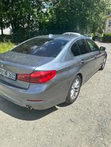BMW 520d EfficientDynamics Edition A - - BMW 5 Series: Efficientdynamics Edition