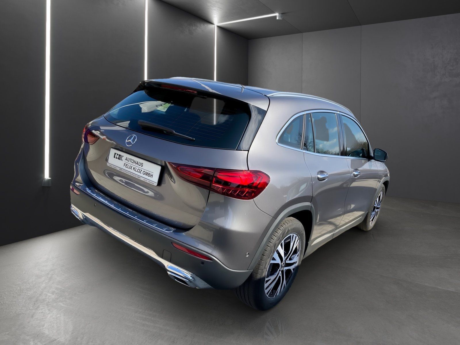 Fahrzeugabbildung Mercedes-Benz GLA 180 Progressive*AHK*Distro*Totwink*Multibeam