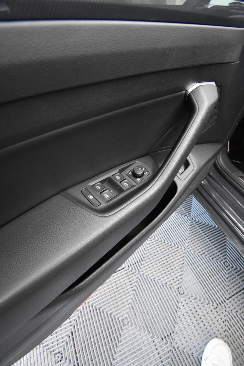 Volkswagen Arteon R-Line 4Motion SHZ NAVI 360°Kamera