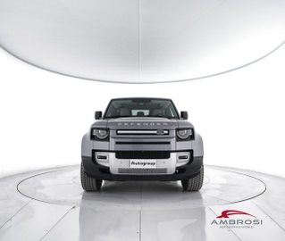 Land-Rover Defender - 2
